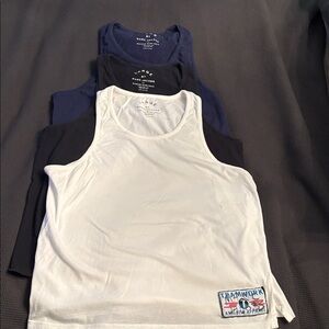 Set of 3 Jacobs by Marc Jacobs cotton tank tops in Large.